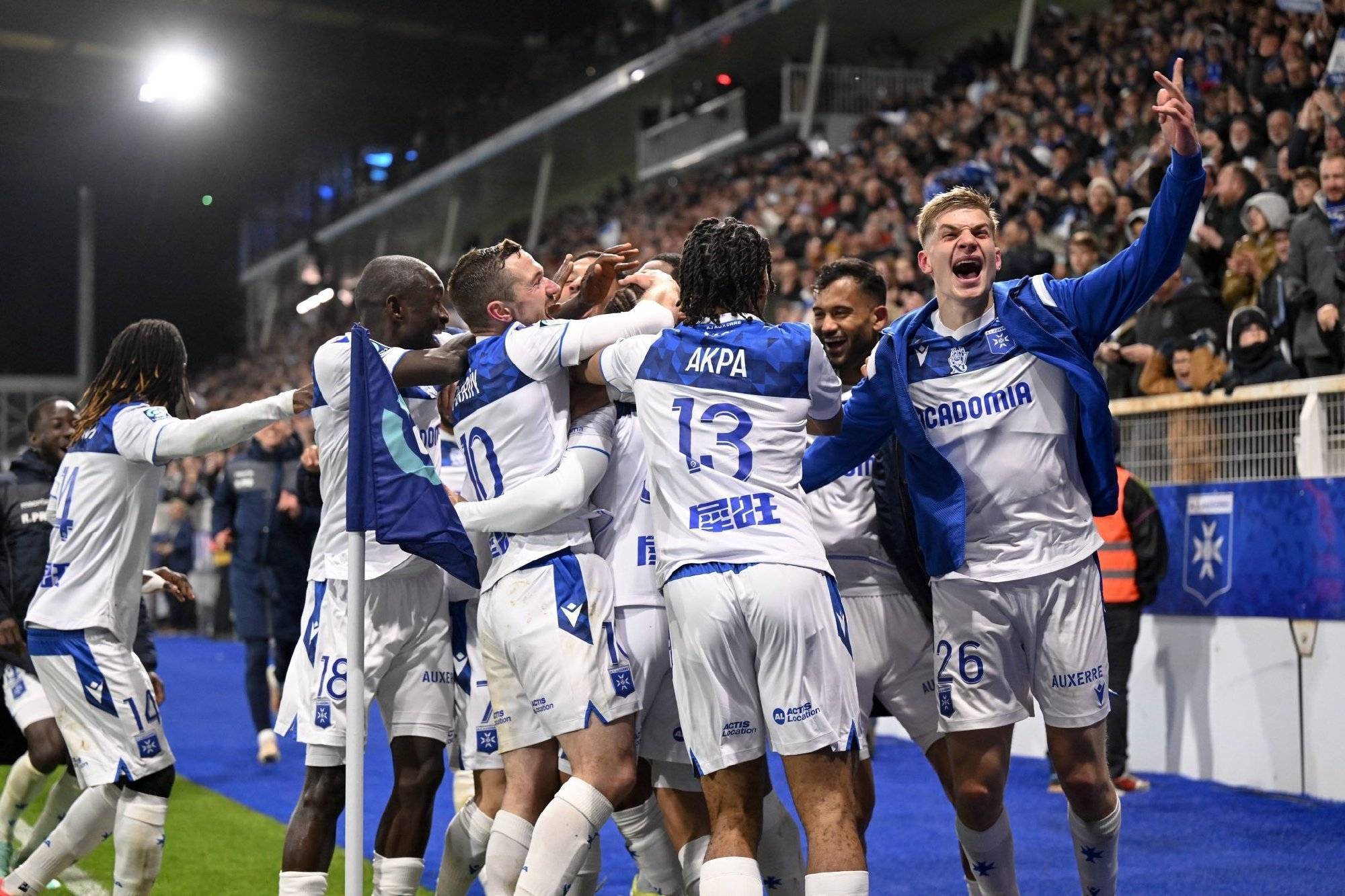 开云APP下载-法兰克福迎法甲关键赛，赛后内部沟通，信心回归，球队文化再被提及的简单介绍