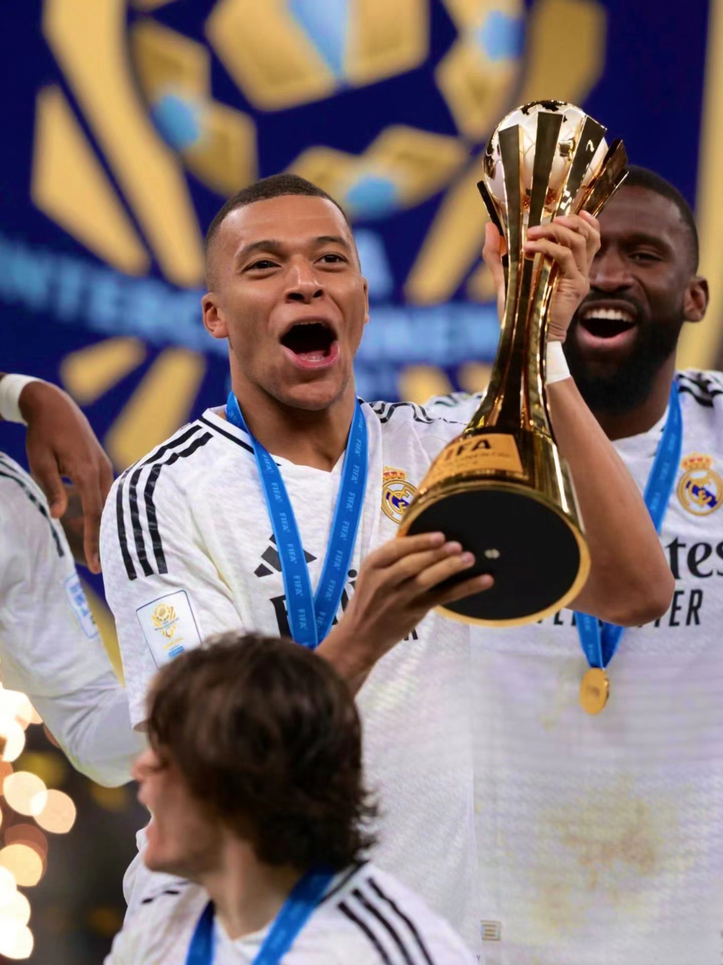 开云娱乐-关于冲刺阶段皇家马德里备战欧联，内部沟通细节曝光，目标明确，控场能力受关注的信息