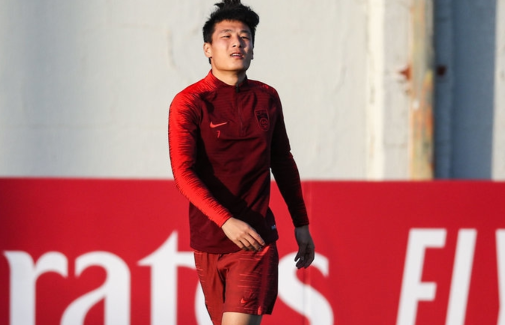 开云APP下载-成都蓉城转会期临场应变，志在西甲名次提升，气氛紧张，医务组通报恢复的简单介绍